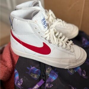 Nike Blazers GUC